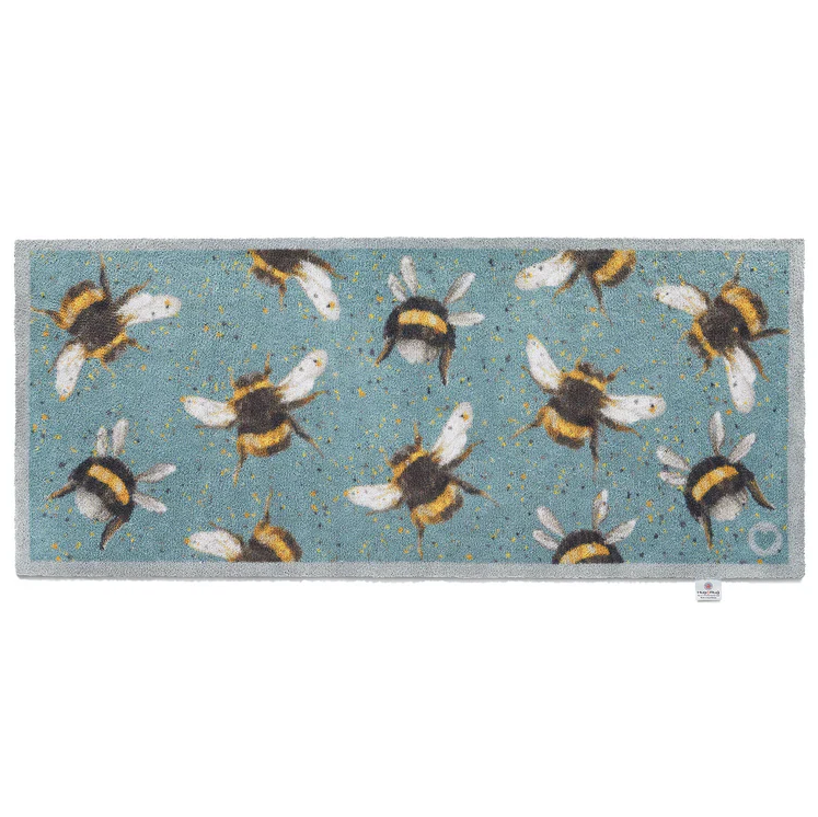 blue bee hug rug