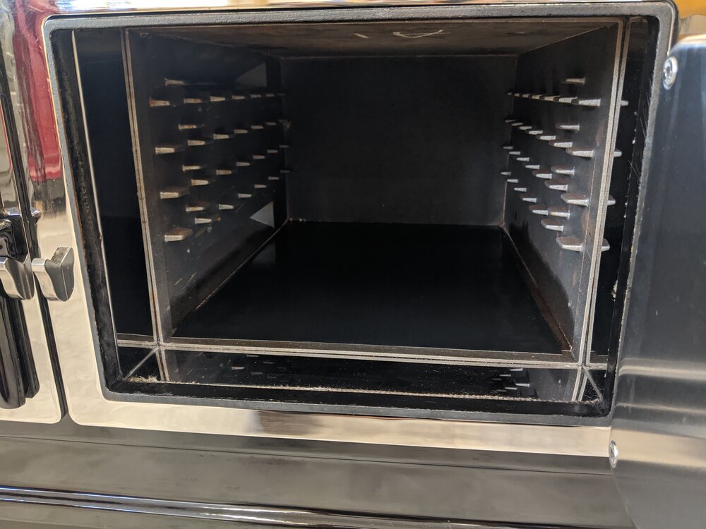 aga oven with reusable oven liner