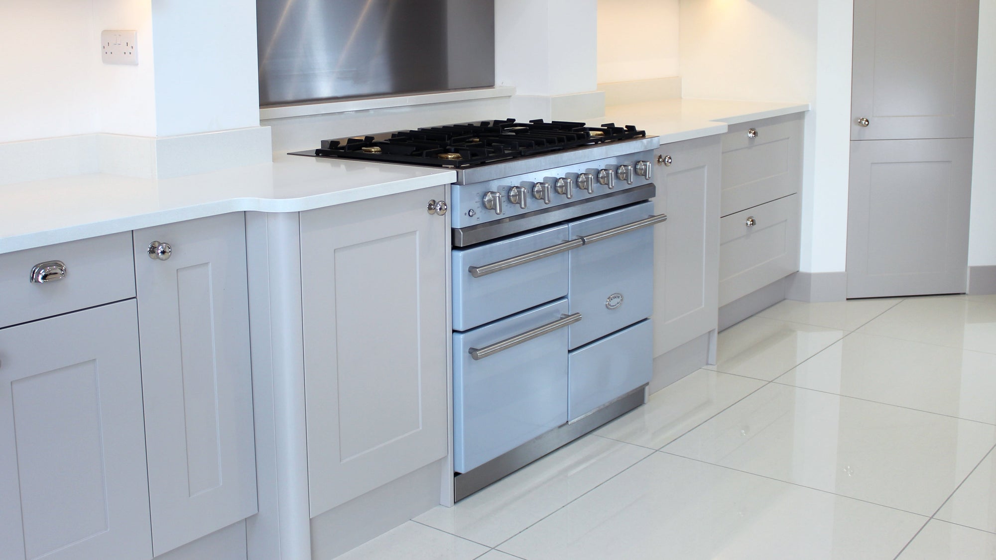 lacanche blue macon range cooker in grey contemporary kitchen