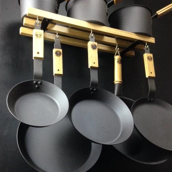 netherton foundry wall mounted pan rack