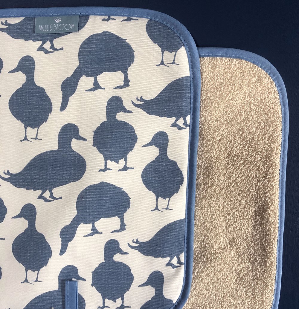 rayburn hob cover blue and white ducks