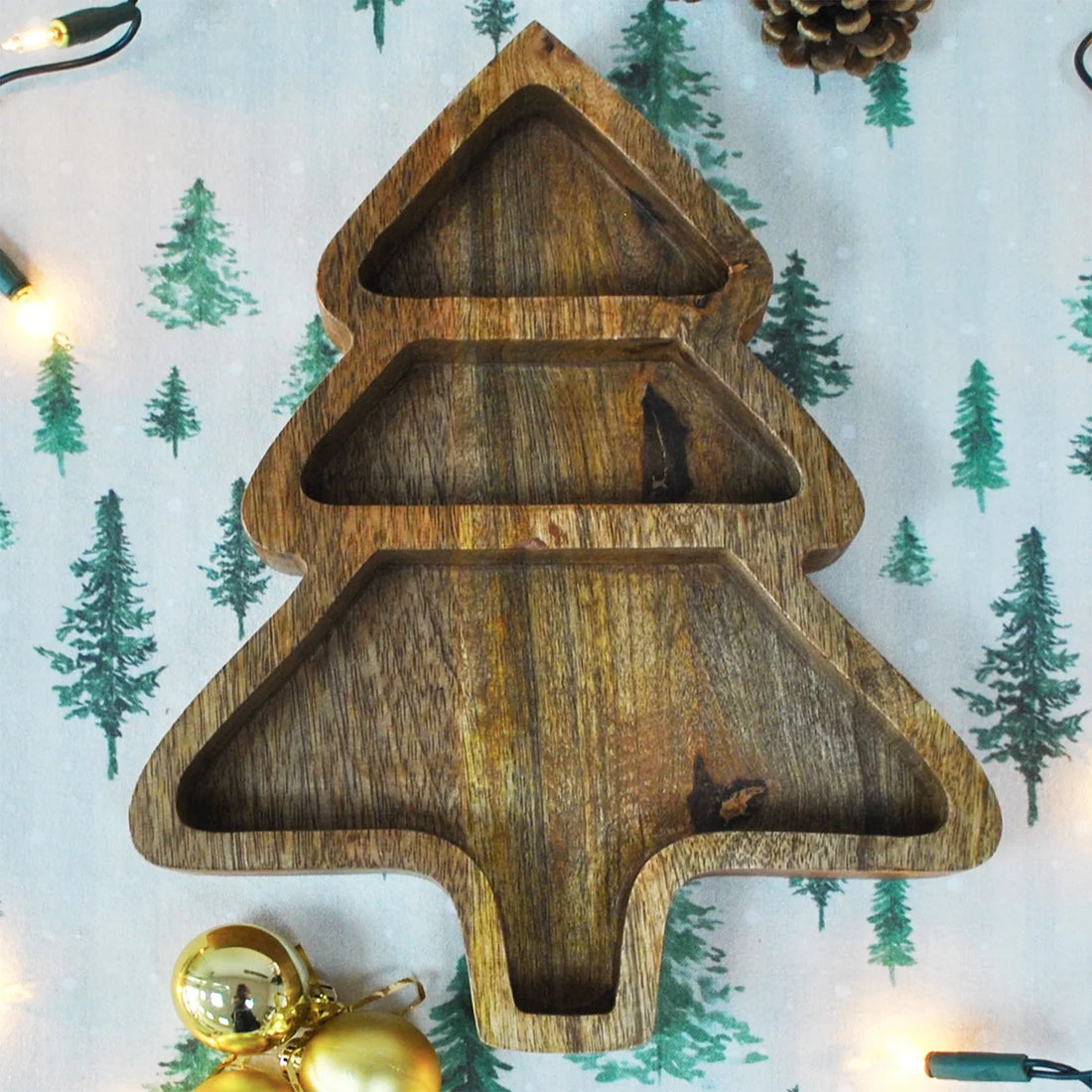 Mango Wood Christmas Tree Serving Tray | Dexam