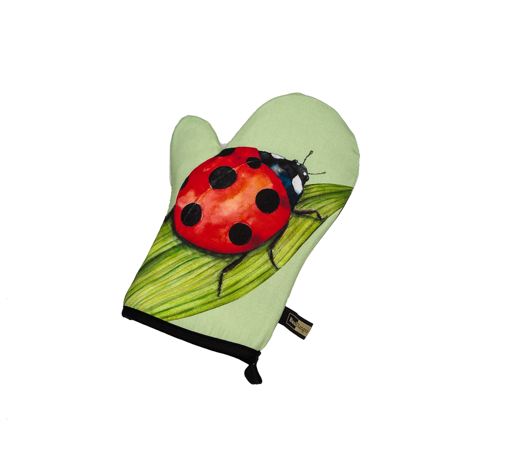 ladybird oven mitten
