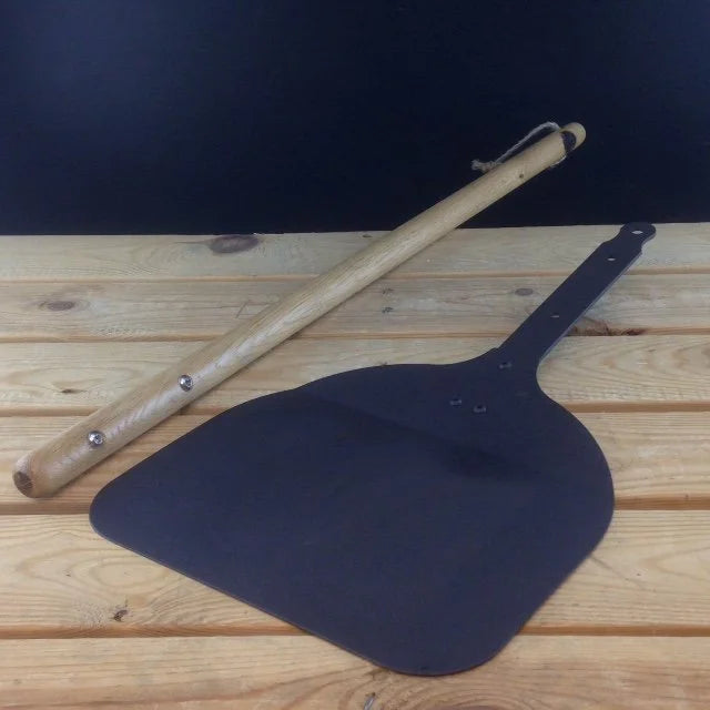 netherton foundry black iron pizza paddle