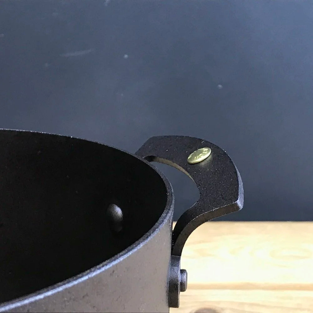 iron stockpot handle